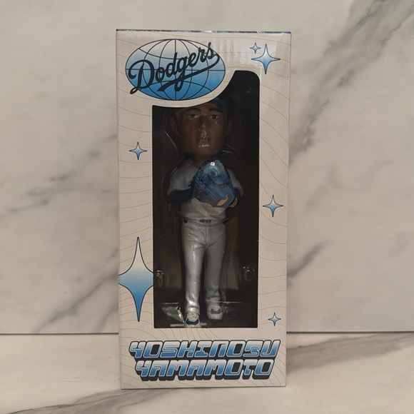 Dodgers Bobblehead Figurine - Picture 1 of 6